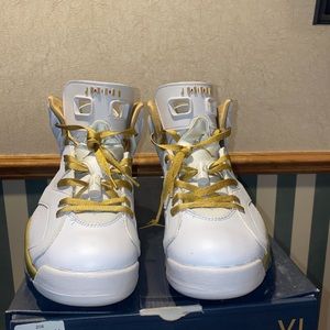 Jordan 6's, Jordan 7's "GOLDEN MOMENTS" size 10